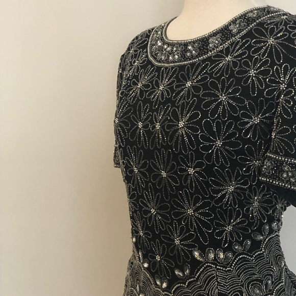 Vintage 'Dress Me Up' Black/Silver Party-Top - Picture 2 of 14